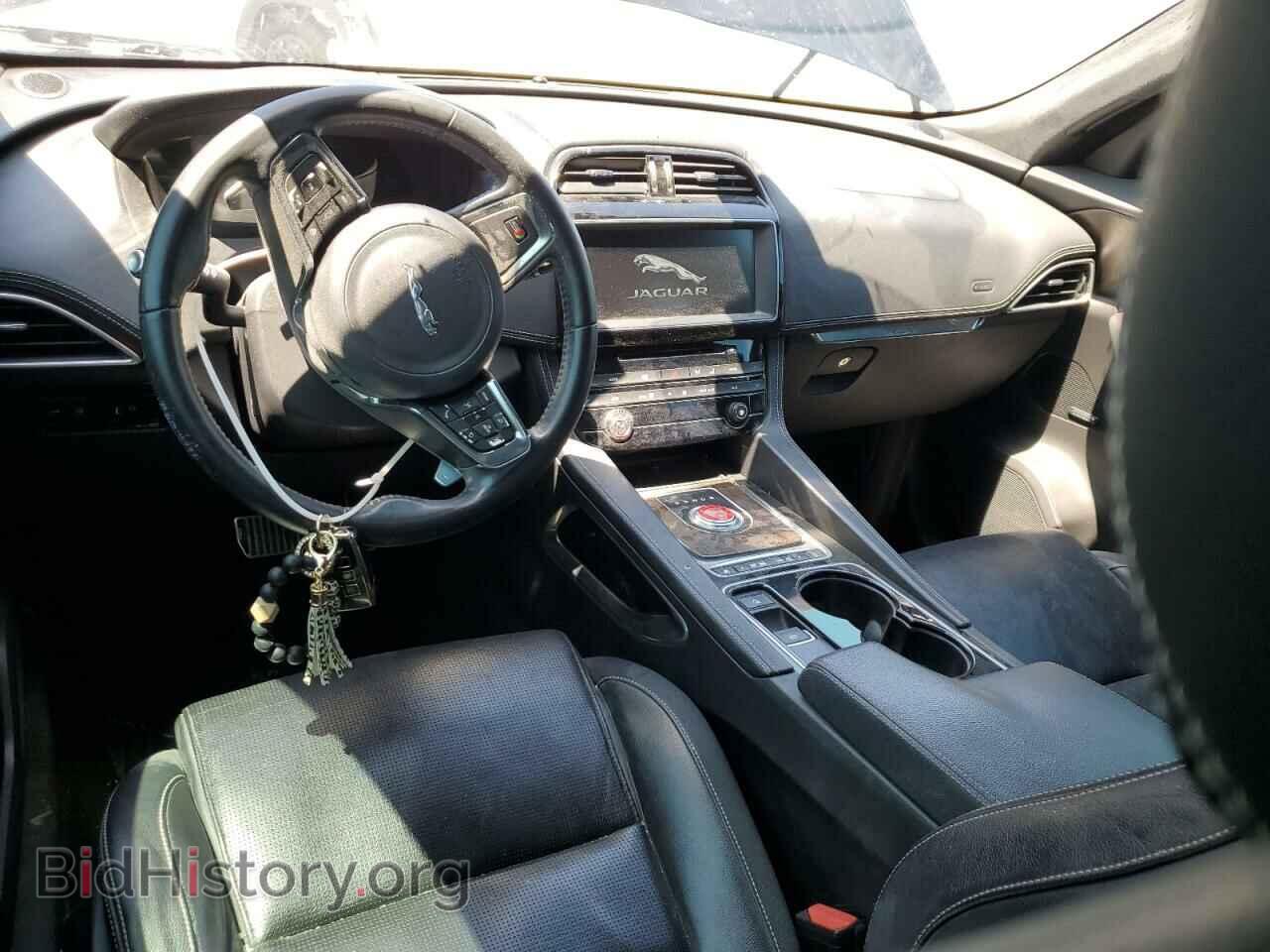 2017 JAGUAR F-PACE - VIN: SADCM2BV6HA092232 - Фото 8