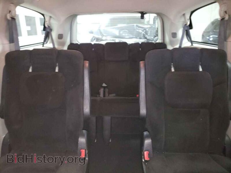 2016 Dodge CARAVAN (VIN 2C4RDGBG9GR257463) — photo 10 of 13