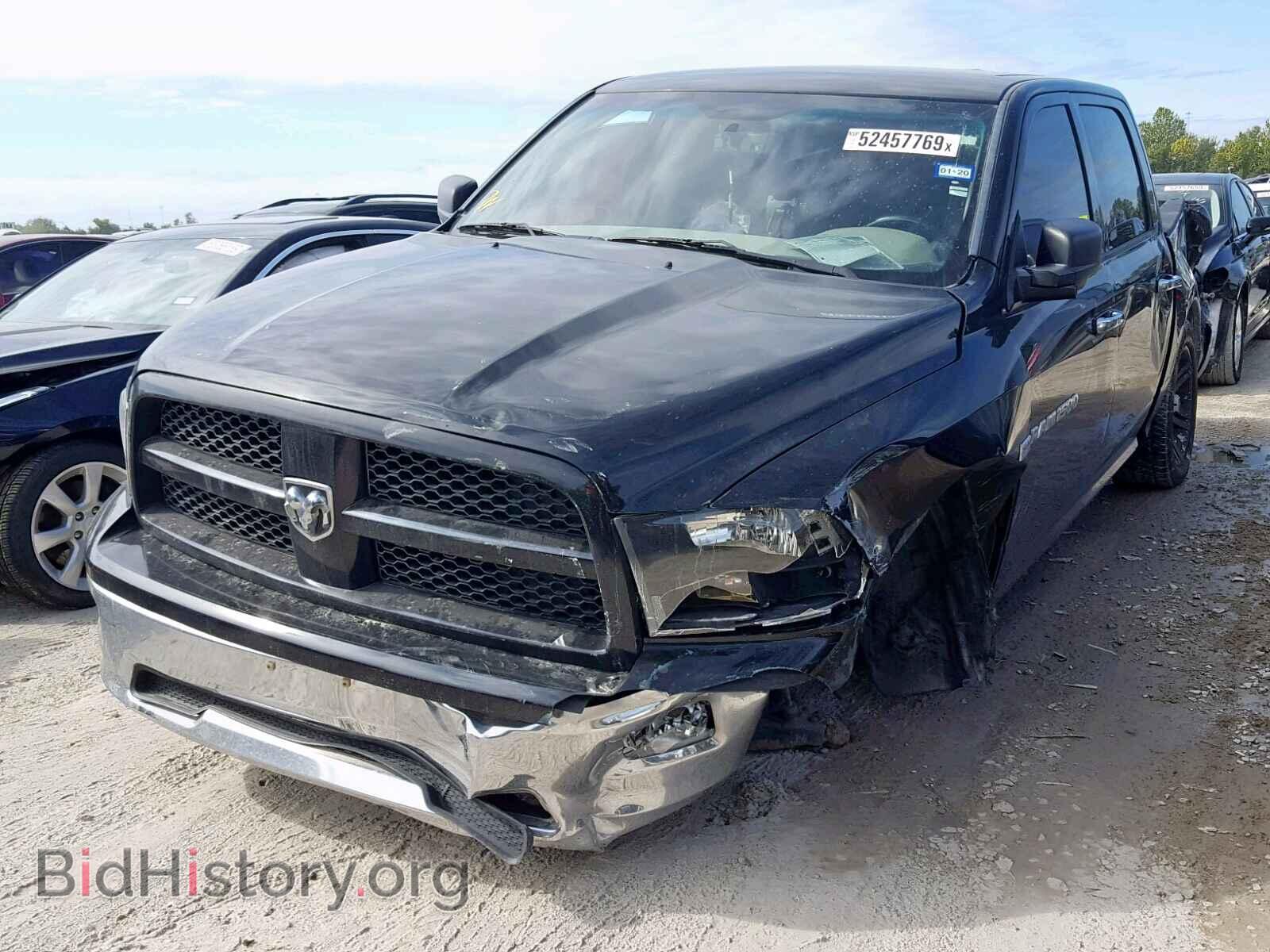 2011 DODGE RAM 1500 - VIN: 1D7RB1CT5BS629229 - Фото 2