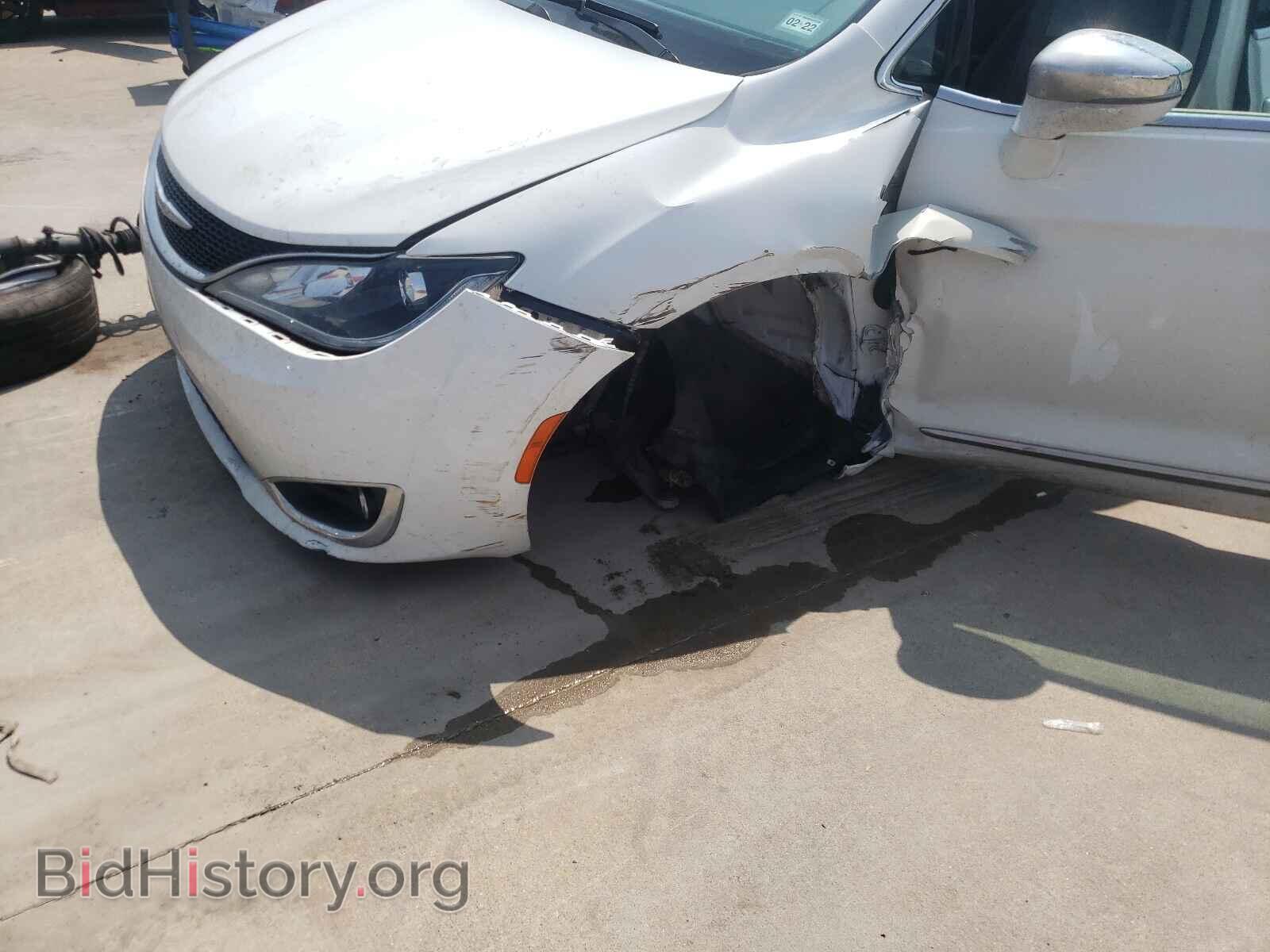 2018 CHRYSLER PACIFICA - VIN: 2C4RC1GG1JR195122 - Photo 9