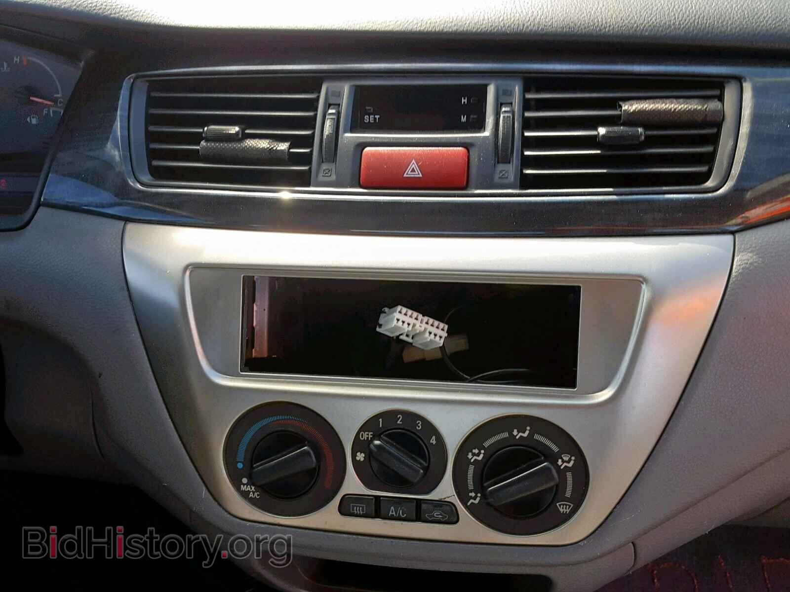 2004 MITSUBISHI LANCER - VIN: JA3AJ36E84U045996 - Photo 9