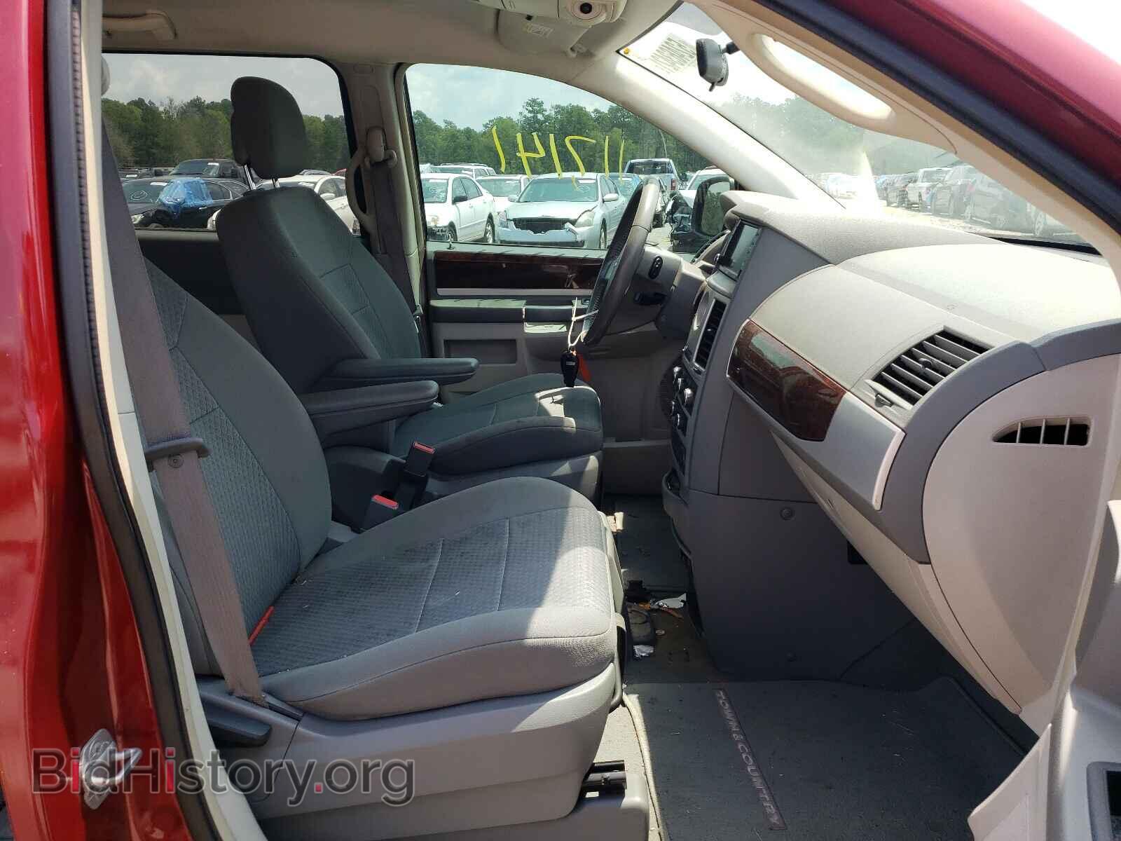 2010 CHRYSLER MINIVAN - VIN: 2A4RR5D16AR319465 - Фото 5