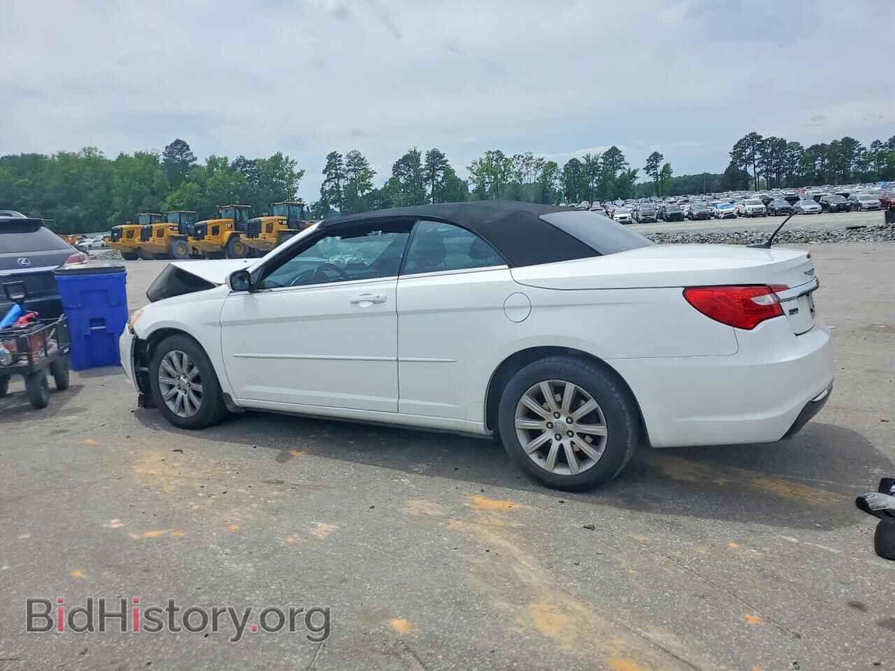 2012 CHRYSLER 200 - VIN: 1C3BCBEG7CN291500 - Photo 2