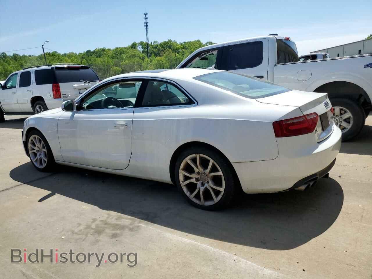 2010 AUDI A5 - VIN: WAUCFAFR2AA053573 - Photo 2