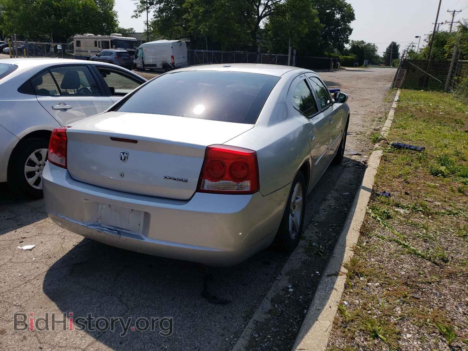 2010 DODGE CHARGER - VIN: 2B3CA3CV1AH196872 - Фото 4