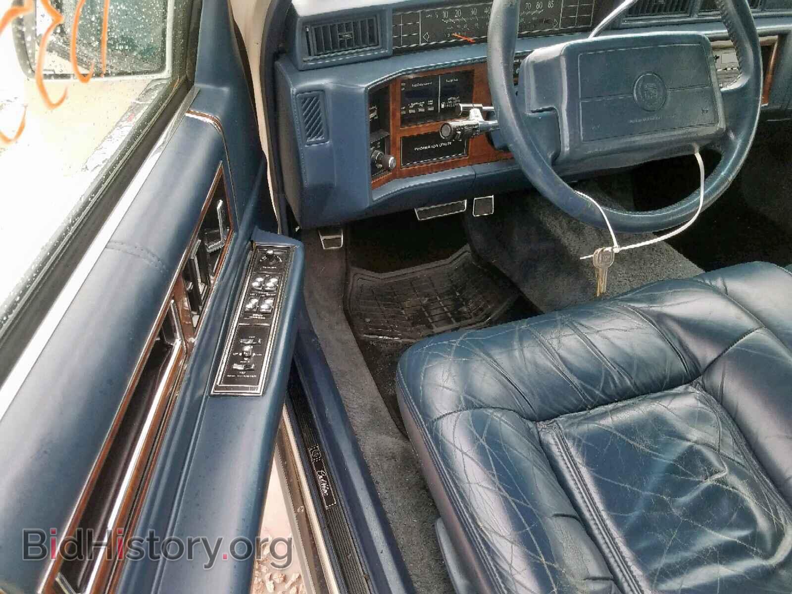 1992 CADILLAC DEVILLE - VIN: 1G6CD53B7N4292681 - Photo 9