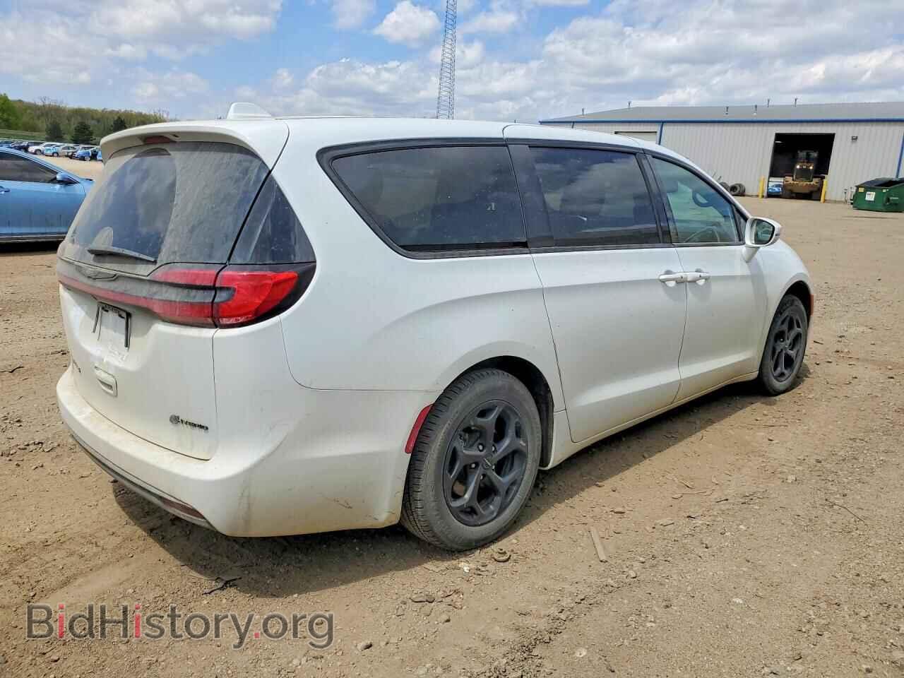 2022 CHRYSLER PACIFICA - VIN: 2C4RC1L75NR216212 - Фото 3
