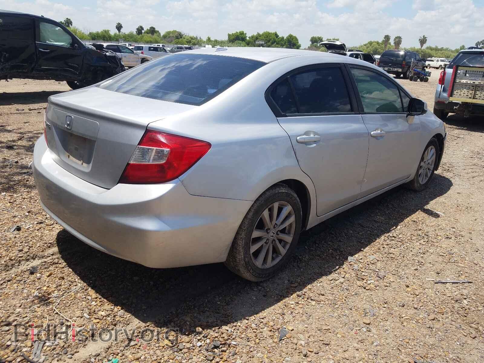 2012 HONDA CIVIC - VIN: 19XFB2F82CE330084 - Photo 4