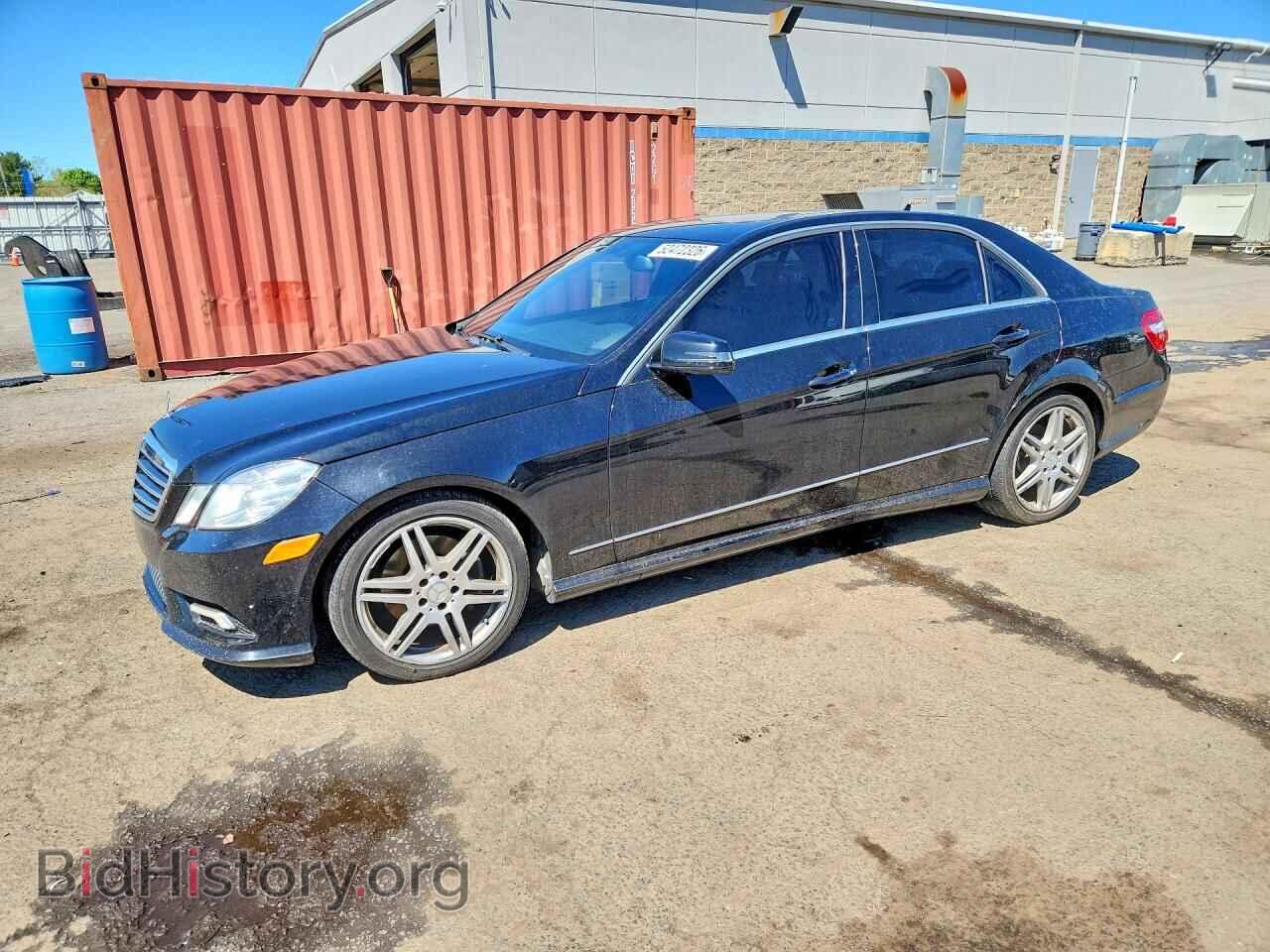 Photo WDDHF8HB4BA290252 - MERCEDES-BENZ E-CLASS 2011