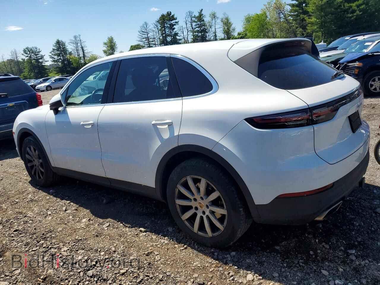 2019 PORSCHE CAYENNE - VIN: WP1AA2AY9KDA06830 - Photo 2