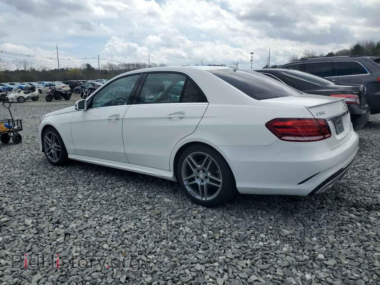 2015 MERCEDES-BENZ E-CLASS - VIN: WDDHF8JB5FB104521 - Фото 2