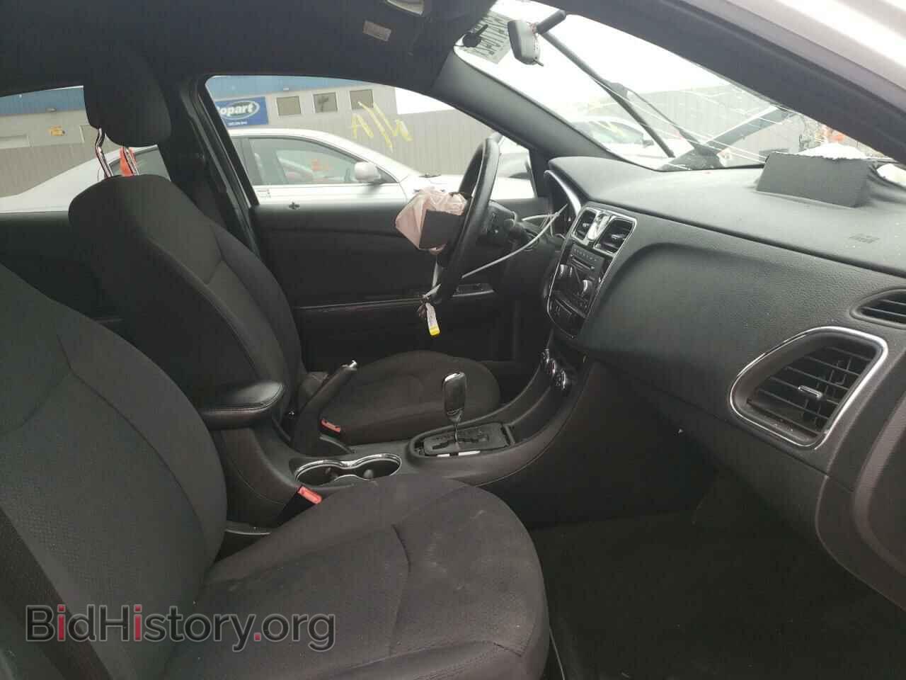 2012 CHRYSLER 200 - VIN: 1C3CCBAB3CN256757 - Фото 5
