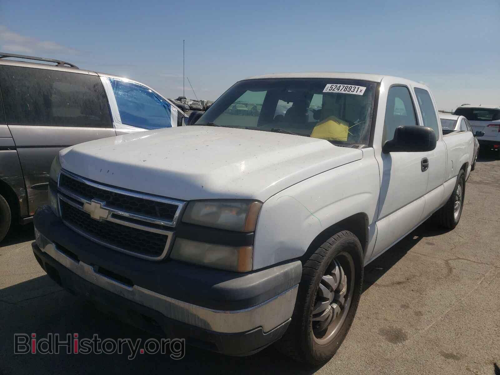 2007 CHEVROLET SILVERADO - VIN: 1GCEC19V37Z179108 - Фото 2