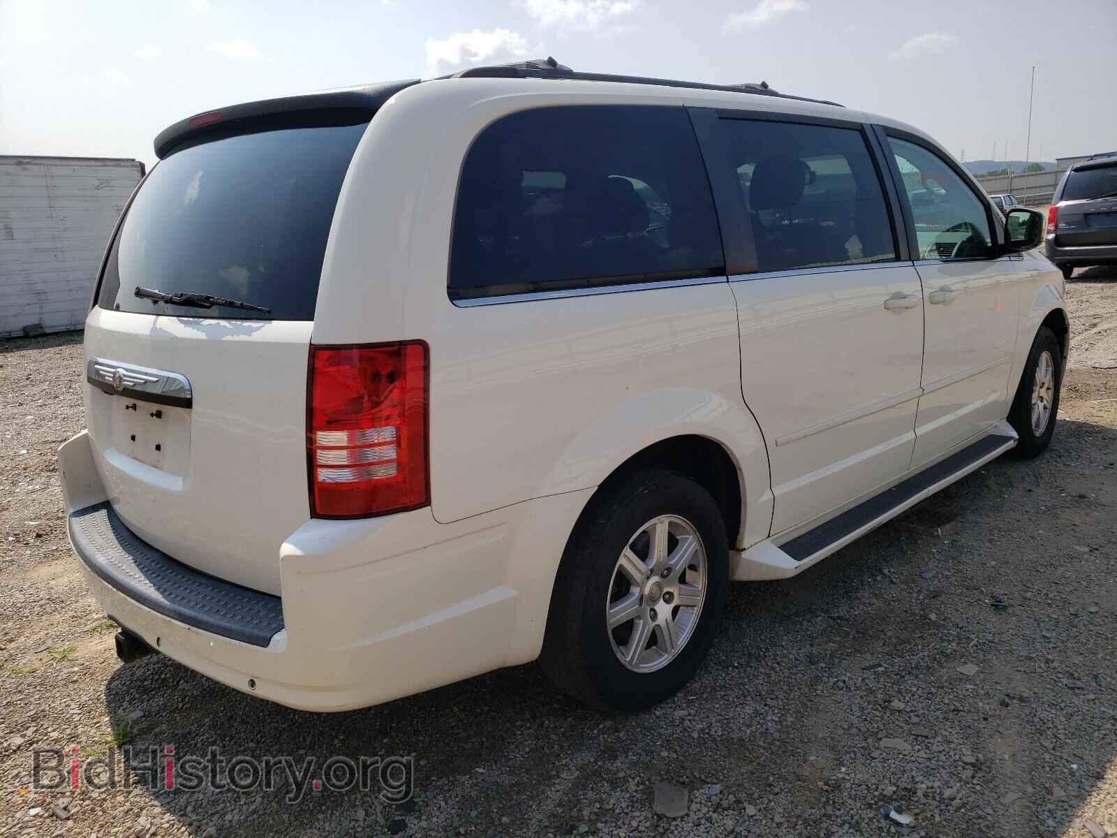 2008 CHRYSLER MINIVAN - VIN: 2A8HR54P08R126169 - Фото 4