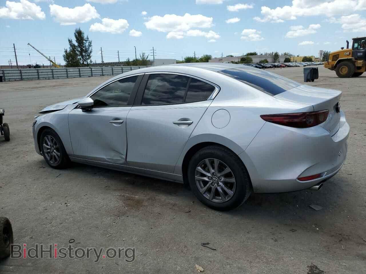 2021 MAZDA 3 - VIN: 3MZBPAA77MM201867 - Photo 2