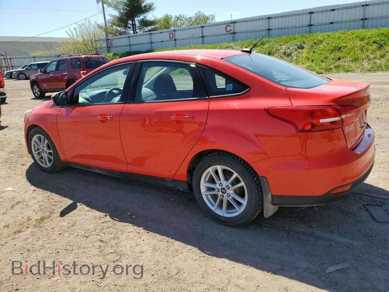2016 FORD FOCUS - VIN: 1FADP3F29GL212143 - Фото 2