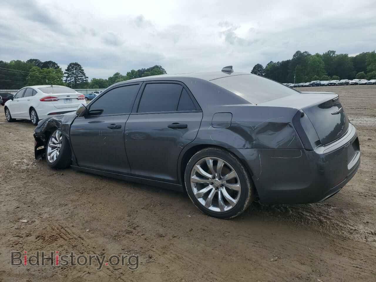 2016 CHRYSLER 300 - VIN: 2C3CCAET2GH219971 - Фото 2