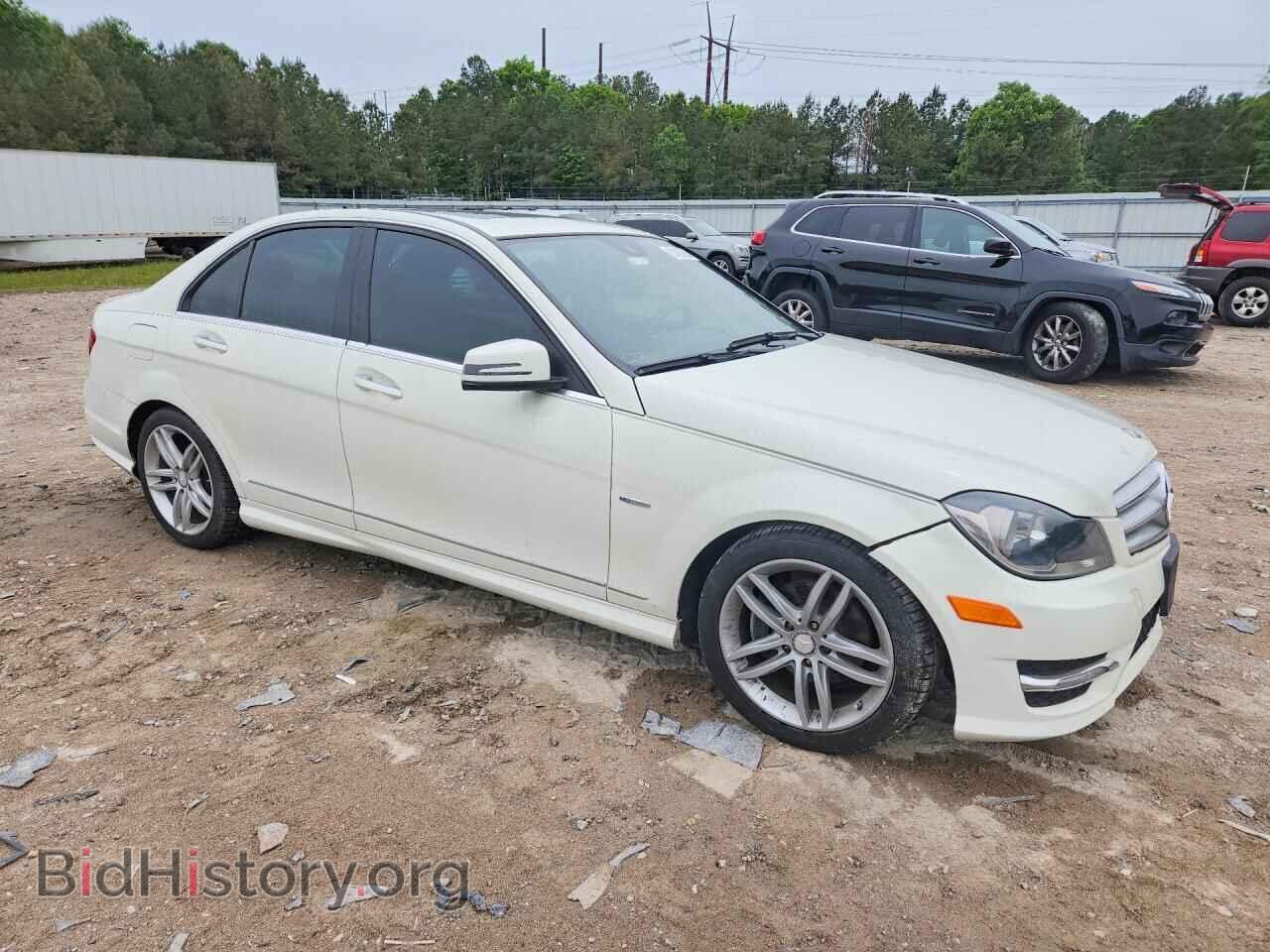 2012 MERCEDES-BENZ C-CLASS - VIN: WDDGF4HB6CA703164 - Фото 4