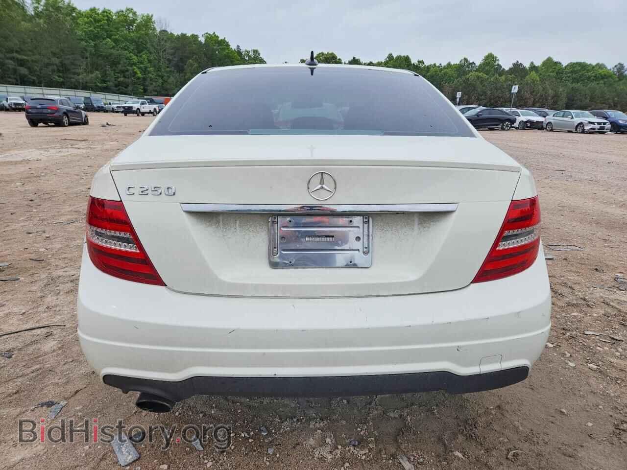 2012 MERCEDES-BENZ C-CLASS - VIN: WDDGF4HB6CA703164 - Фото 6
