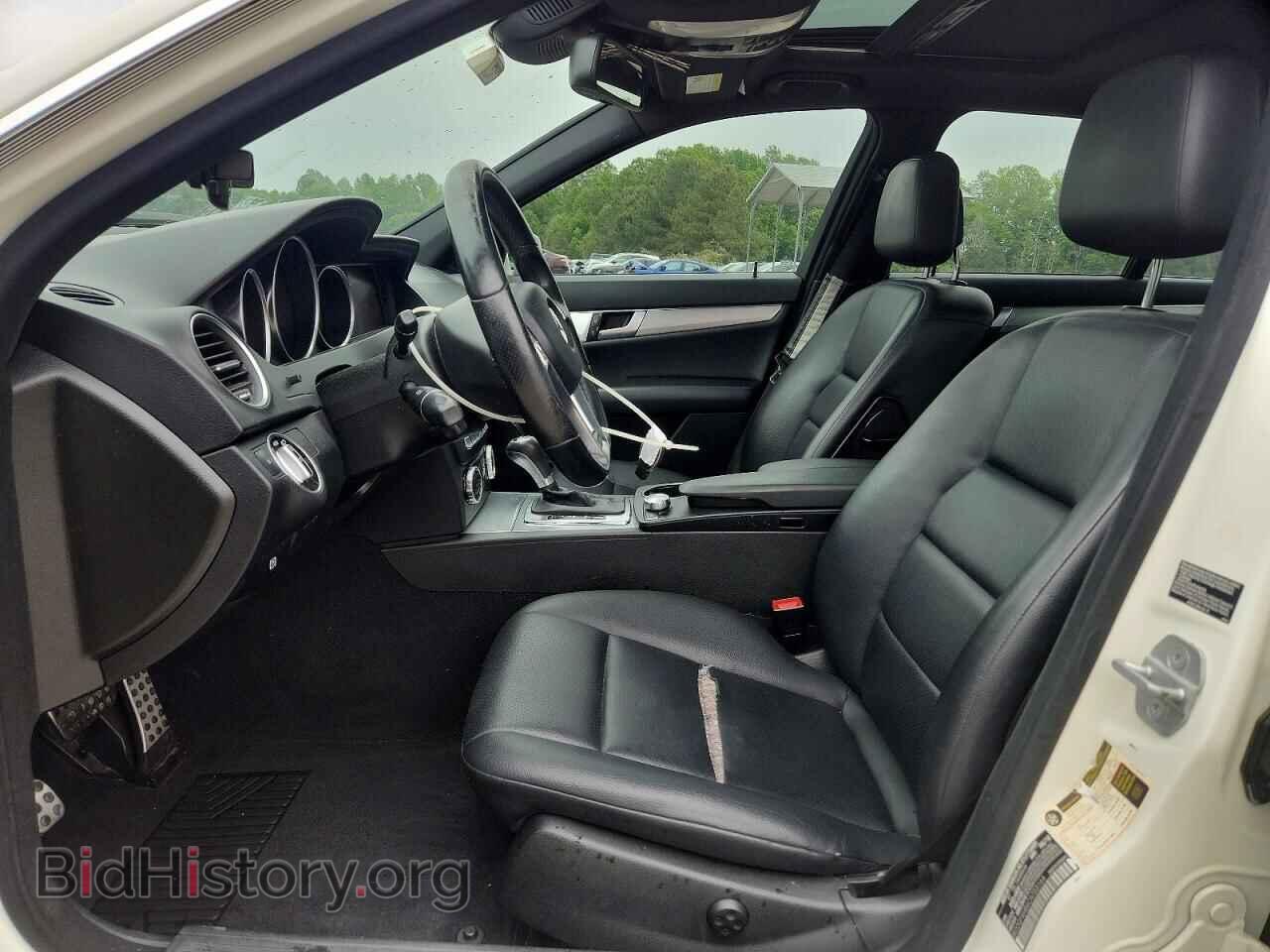 2012 MERCEDES-BENZ C-CLASS - VIN: WDDGF4HB6CA703164 - Фото 7