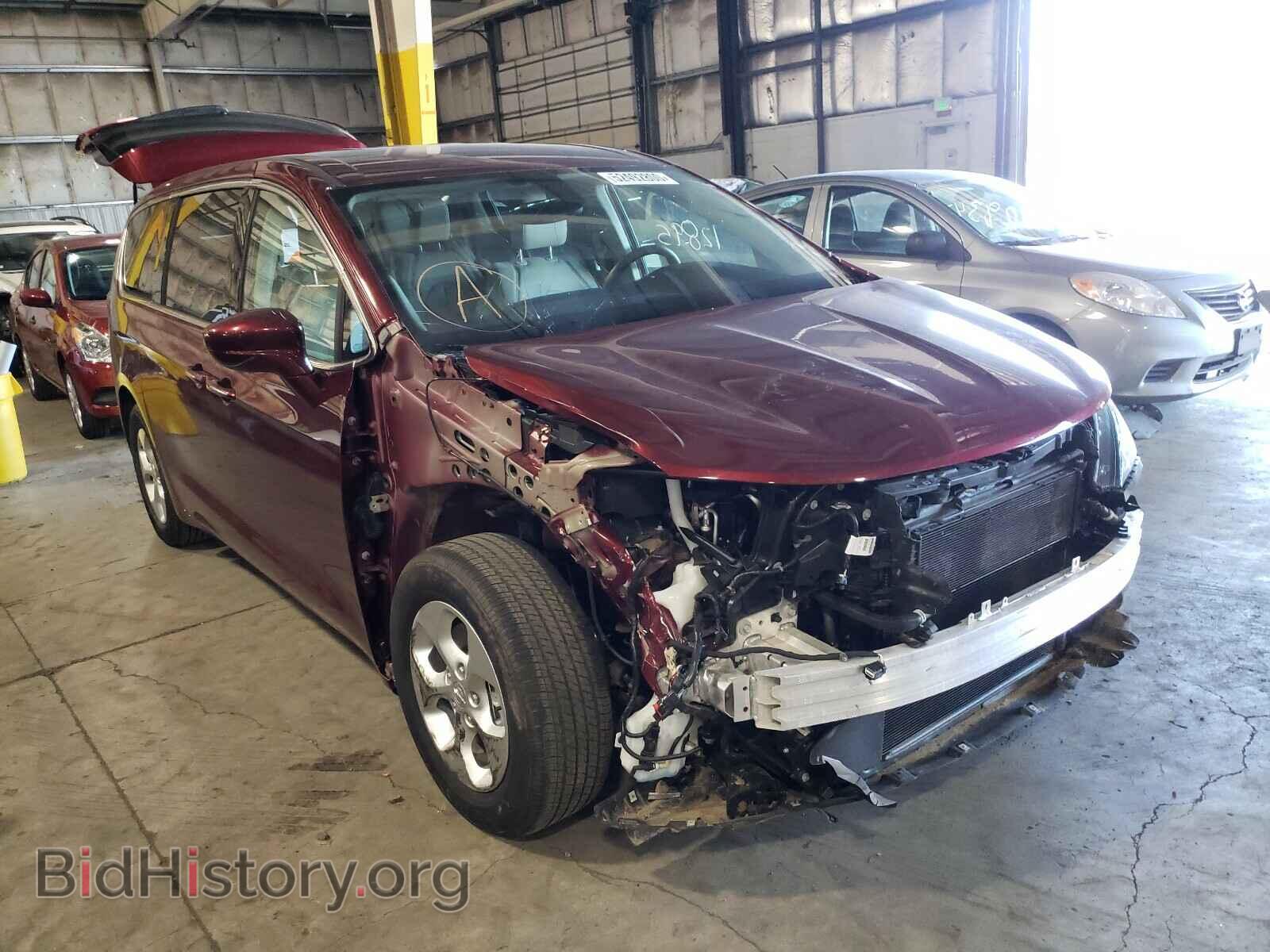 Фотография 2C4RC1H76JR168609 - CHRYSLER PACIFICA 2018