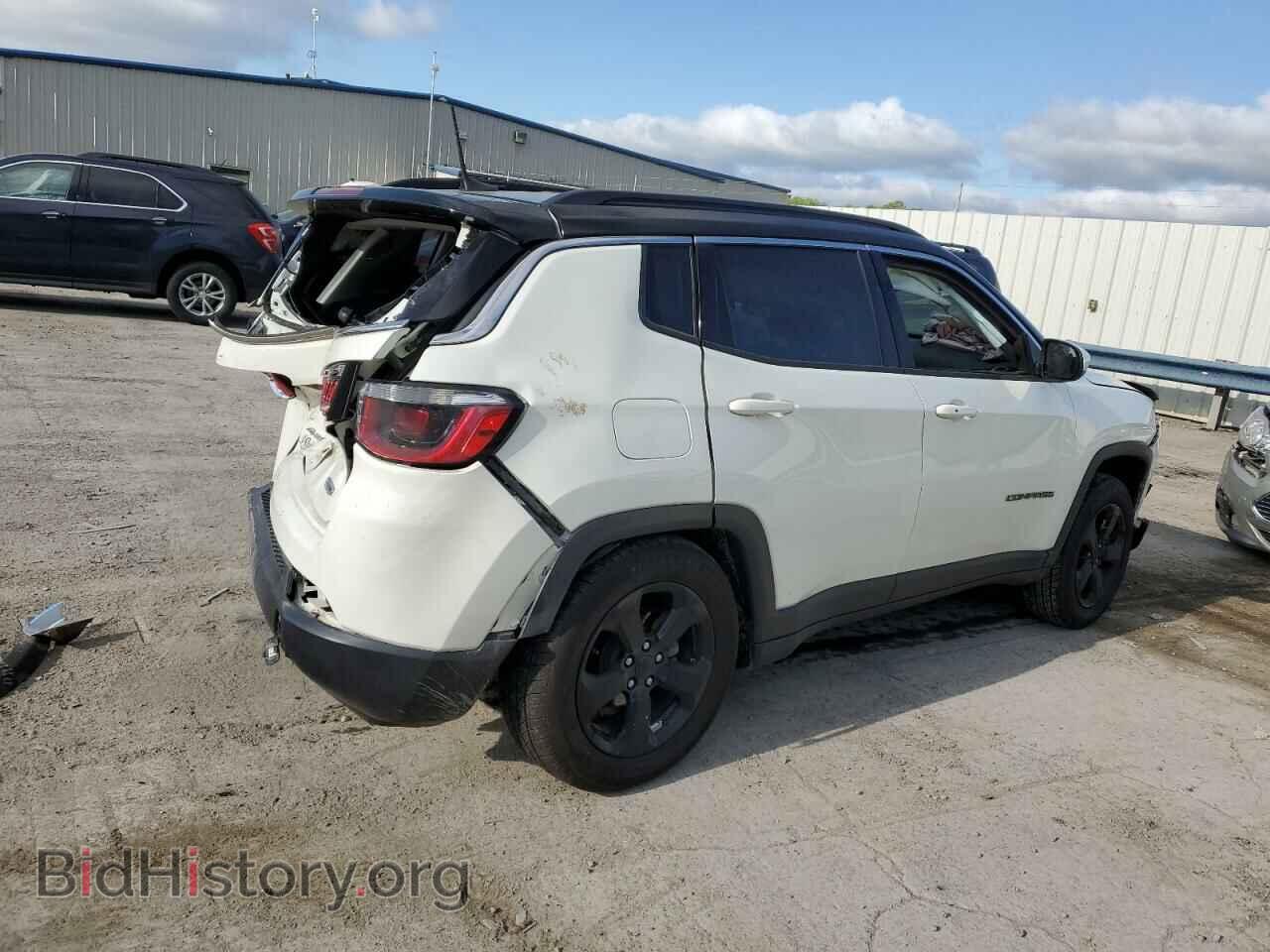 2018 JEEP COMPASS - VIN: 3C4NJDBB0JT103576 - Photo 3