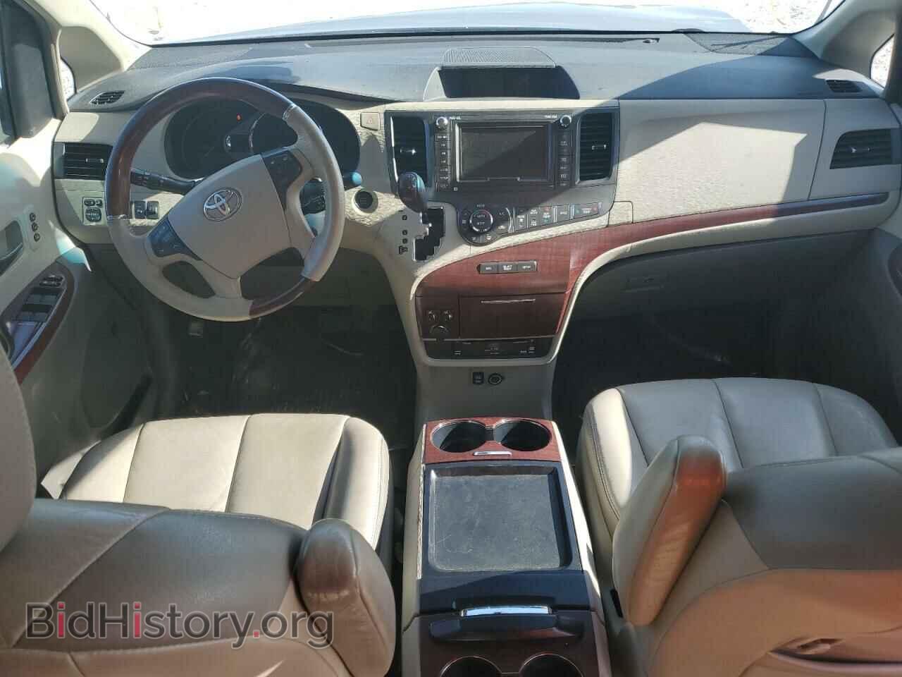 2011 TOYOTA All Models - VIN: 5TDYK3DC7BS080724 - Фото 8