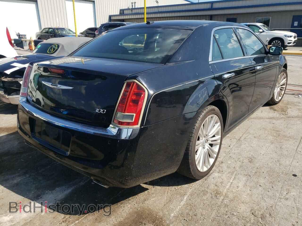 2011 CHRYSLER 300 - VIN: 2C3CA5CG0BH594317 - Фото 4