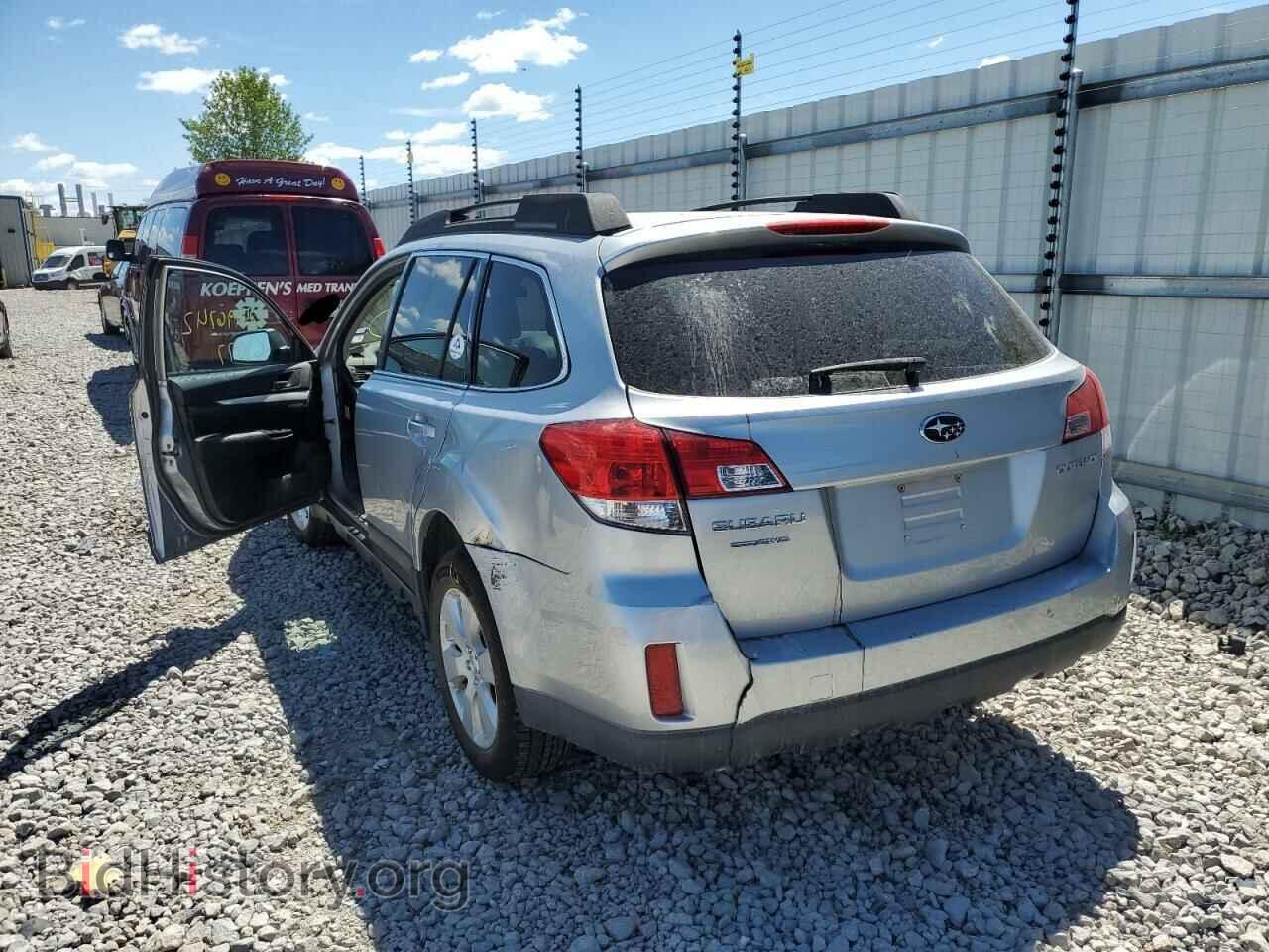 2012 SUBARU OUTBACK - VIN: 4S4BRCBC8C3282913 - Фото 3