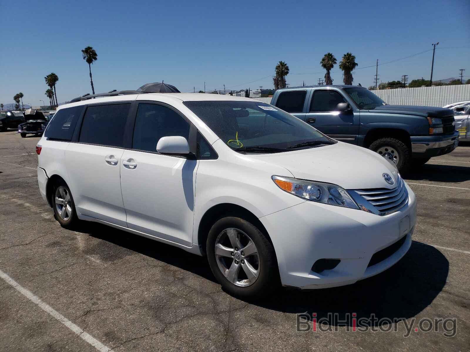 Photo 5TDKK3DC9GS727265 - TOYOTA SIENNA 2016