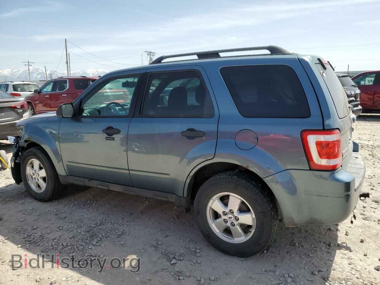 2011 FORD ESCAPE - VIN: 1FMCU9D76BKC23353 - Фото 2