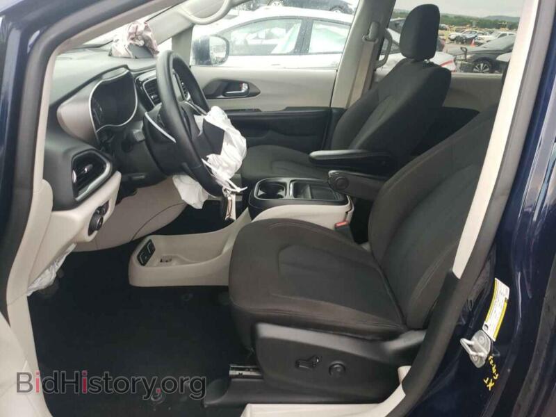 2020 Chrysler PACIFICA (VIN 2C4RC1FG5LR136787) — photo 7 of 13