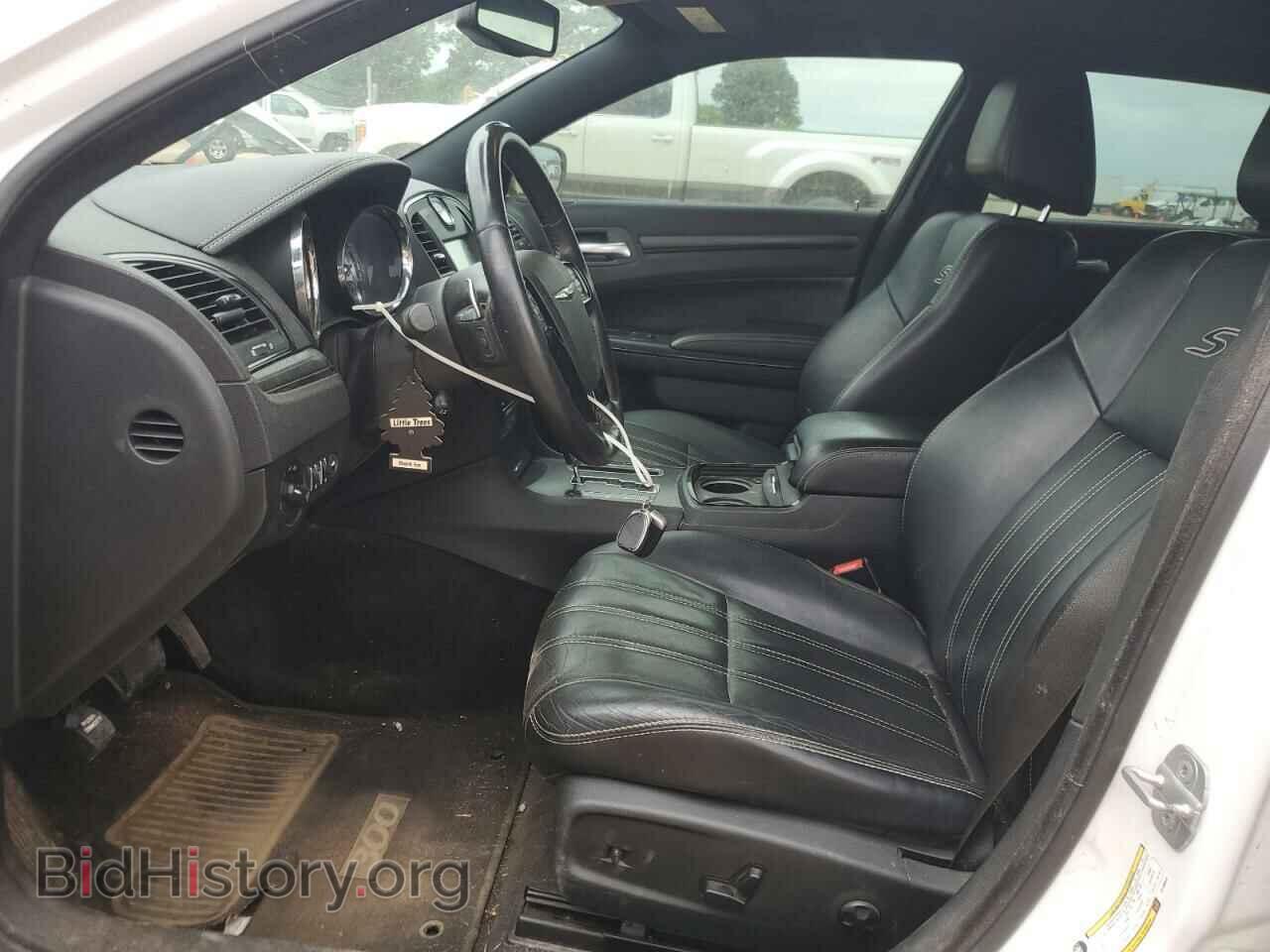 2014 CHRYSLER 300 - VIN: 2C3CCABT2EH106328 - Фото 7