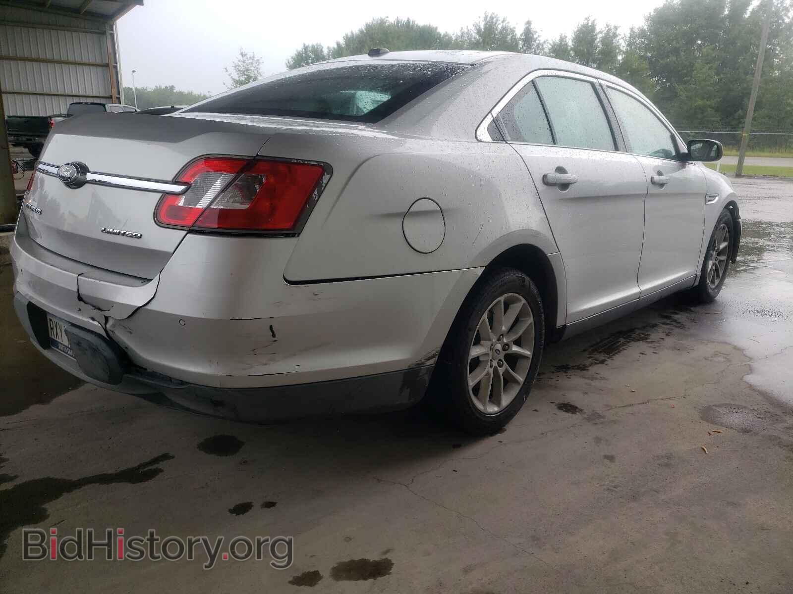 2011 FORD TAURUS - VIN: 1FAHP2FW1BG107290 - Photo 4