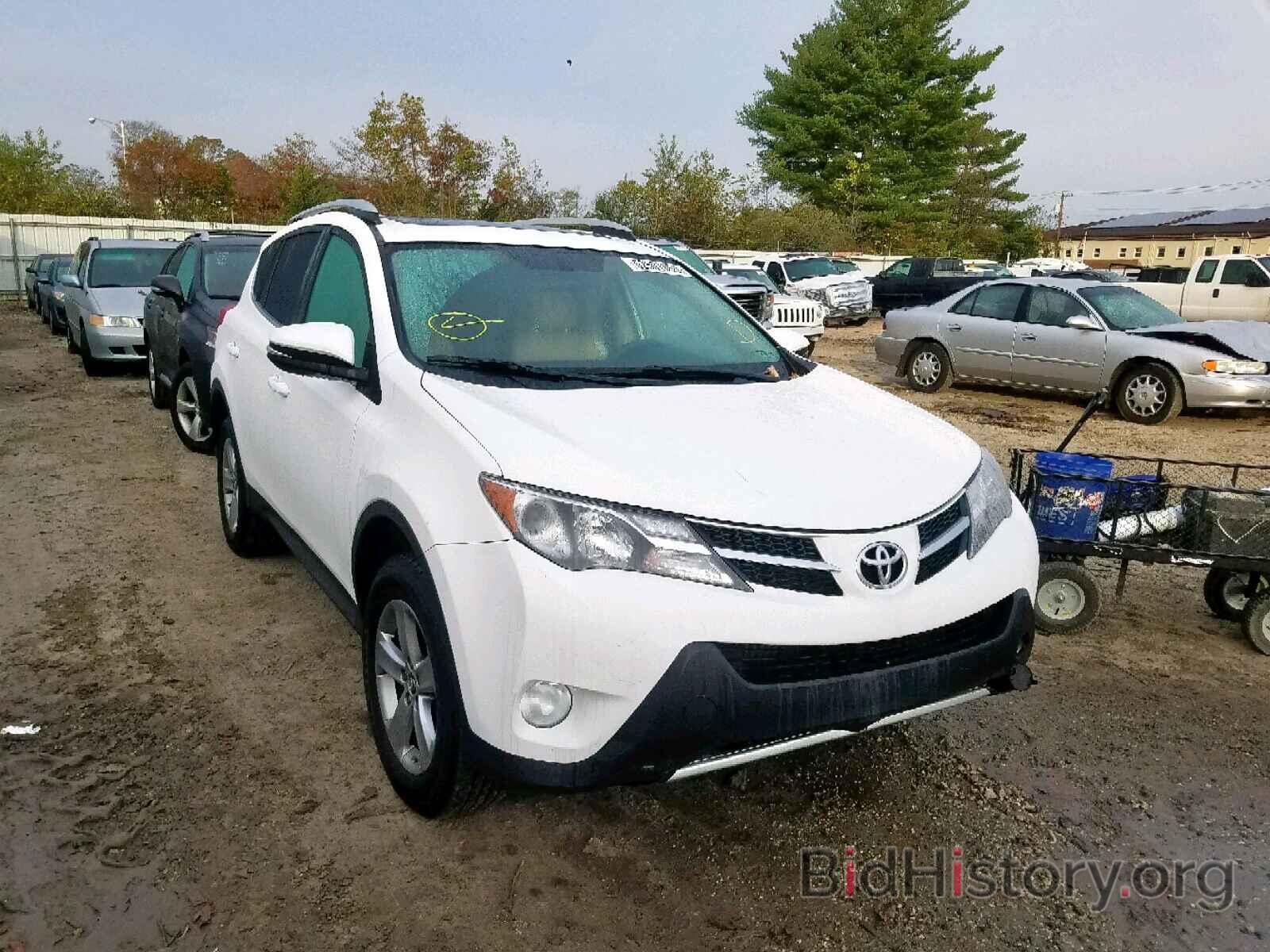 Photo 2T3RFREV7FW237278 - TOYOTA RAV4 XLE 2015