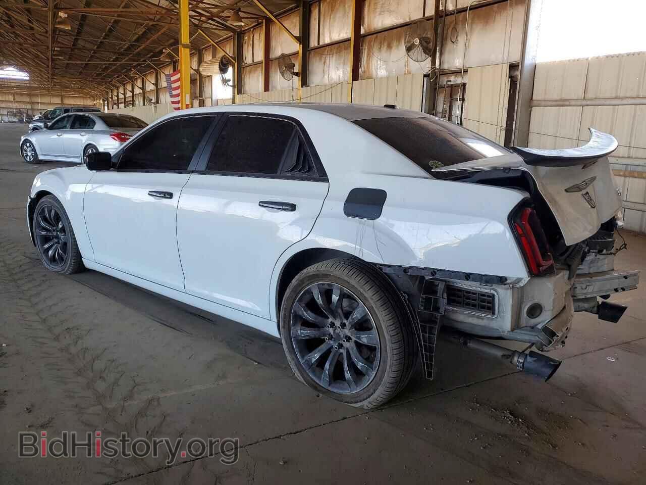 2014 CHRYSLER 300 - VIN: 2C3CCABG1EH221764 - Фото 2