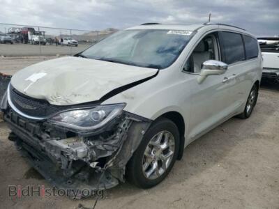 2017 Chrysler PACIFICA Limited, white — VIN 2C4RC1GG1HR735451, Copart