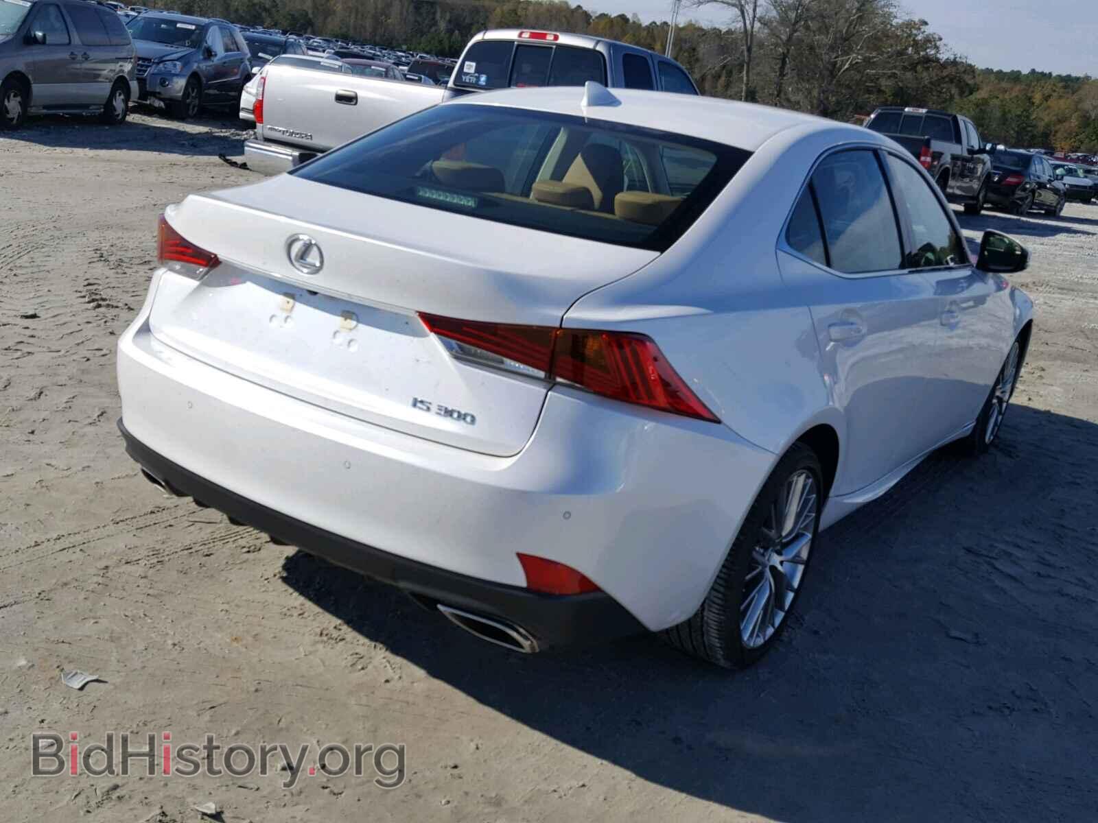 2018 LEXUS IS - VIN: JTHBA1D2XJ5074598 - Фото 4