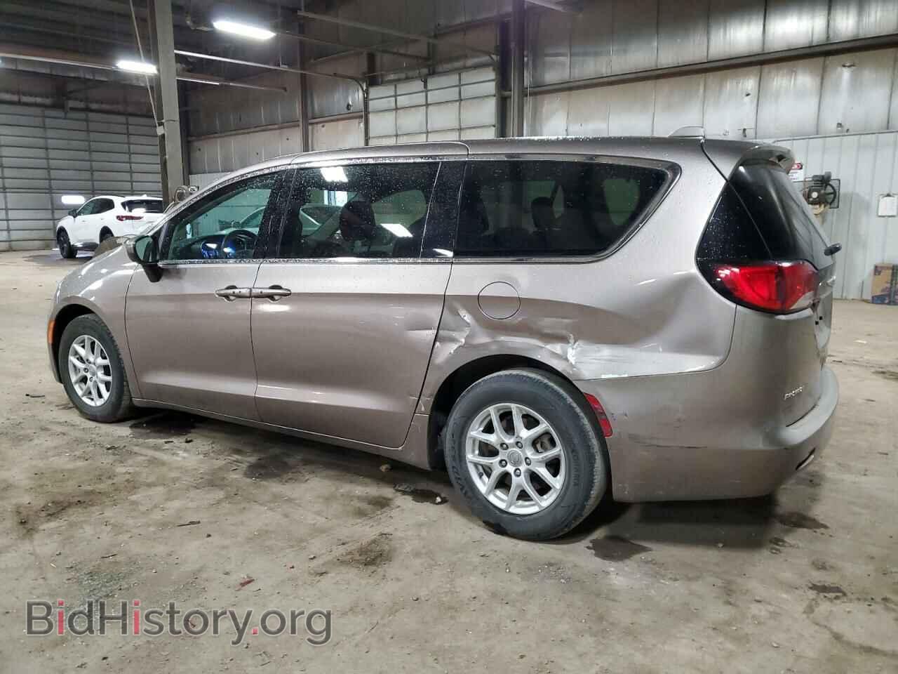 2017 CHRYSLER PACIFICA - VIN: 2C4RC1DG1HR537814 - Photo 2