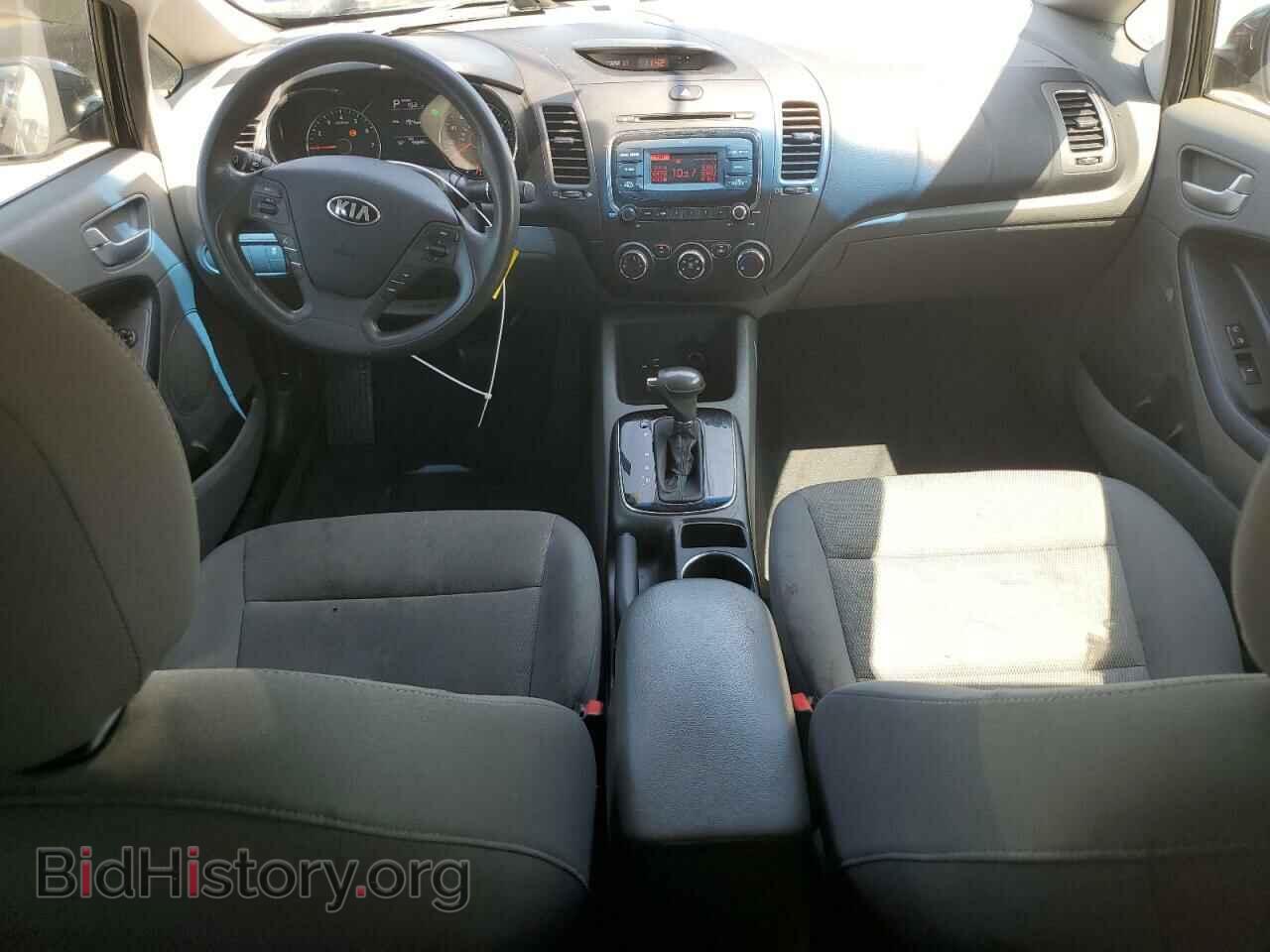 2017 KIA FORTE - VIN: 3KPFK4A7XHE056912 - Фото 8