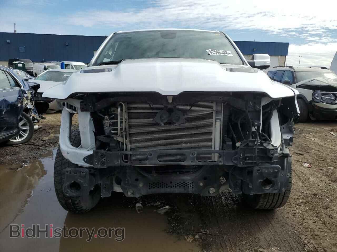 2019 RAM 1500 - VIN: 1C6SRFJT3KN786593 - Фото 5