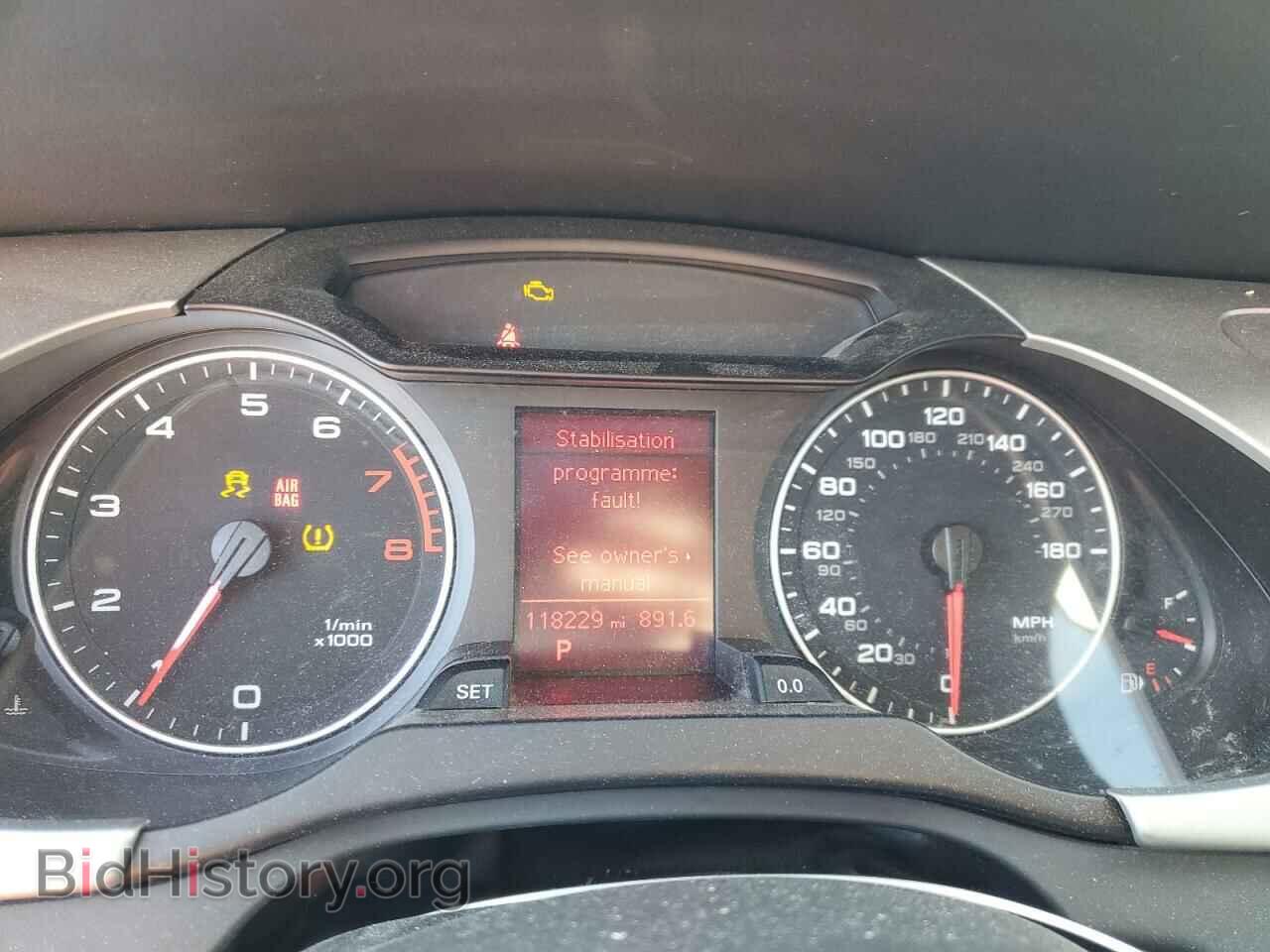 2012 AUDI A4 - VIN: WAUBFAFL5CN021056 - Фото 9