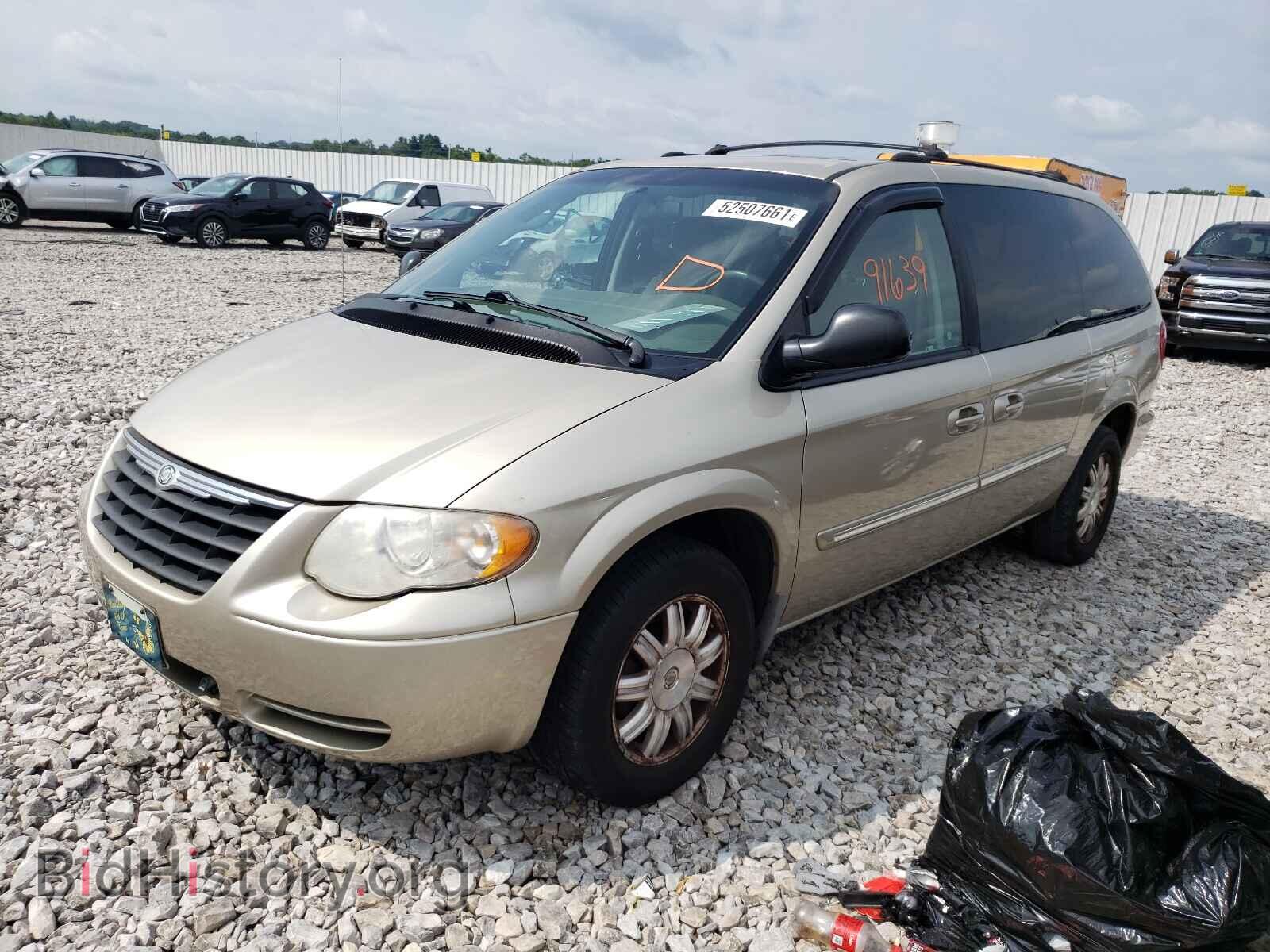 2006 CHRYSLER MINIVAN - VIN: 2A4GP54LX6R618706 - Фото 2