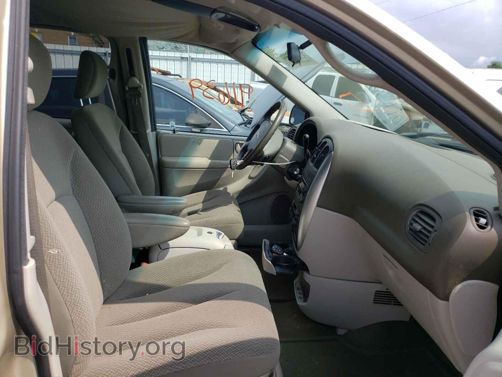 2006 CHRYSLER MINIVAN - VIN: 2A4GP54LX6R618706 - Фото 5