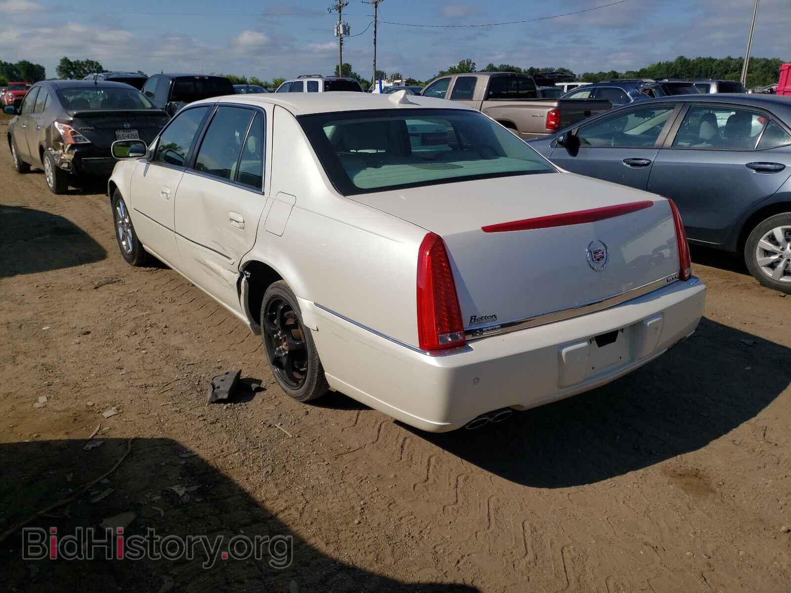 2011 CADILLAC DTS - VIN: 1G6KD5E66BU103672 - Фото 3