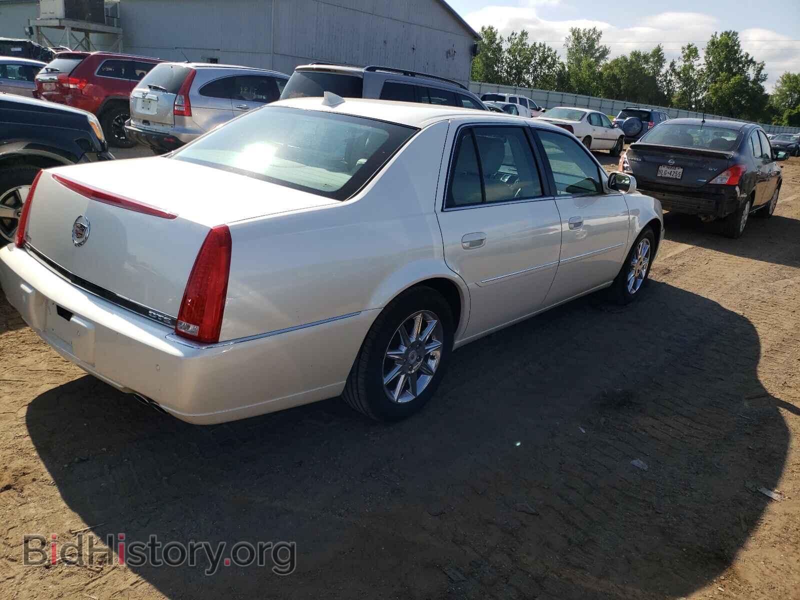 2011 CADILLAC DTS - VIN: 1G6KD5E66BU103672 - Фото 4