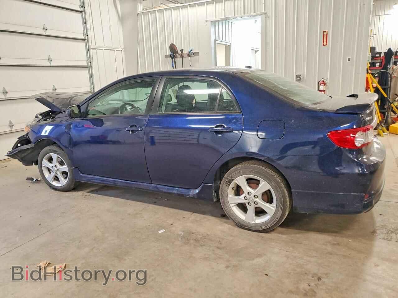 2011 TOYOTA COROLLA - VIN: 2T1BU4EE9BC720429 - Фото 2