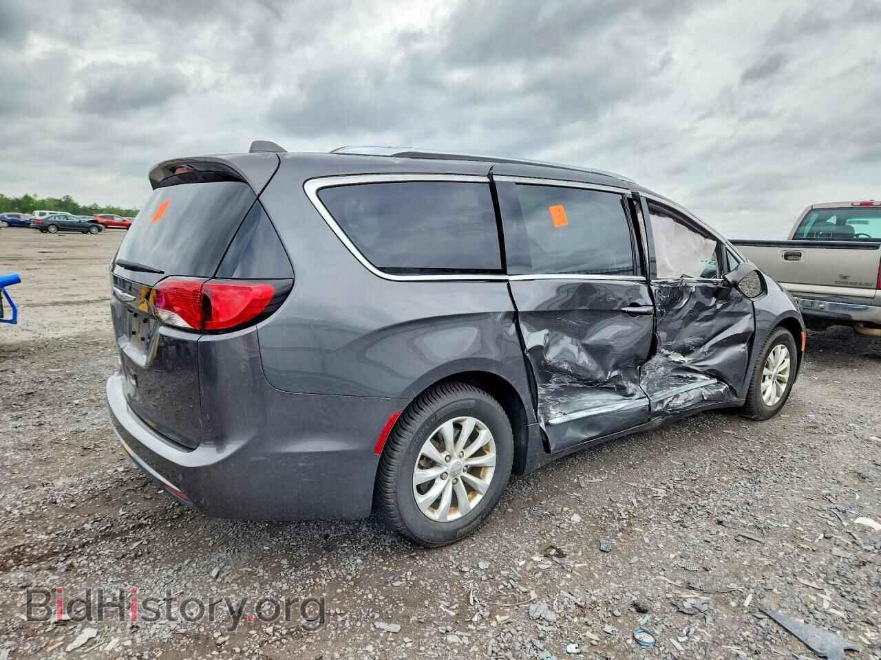 2018 CHRYSLER PACIFICA - VIN: 2C4RC1BG7JR114745 - Фото 3