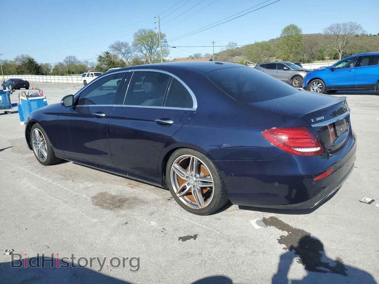 2017 MERCEDES-BENZ E-CLASS - VIN: WDDZF4KB1HA093618 - Фото 2