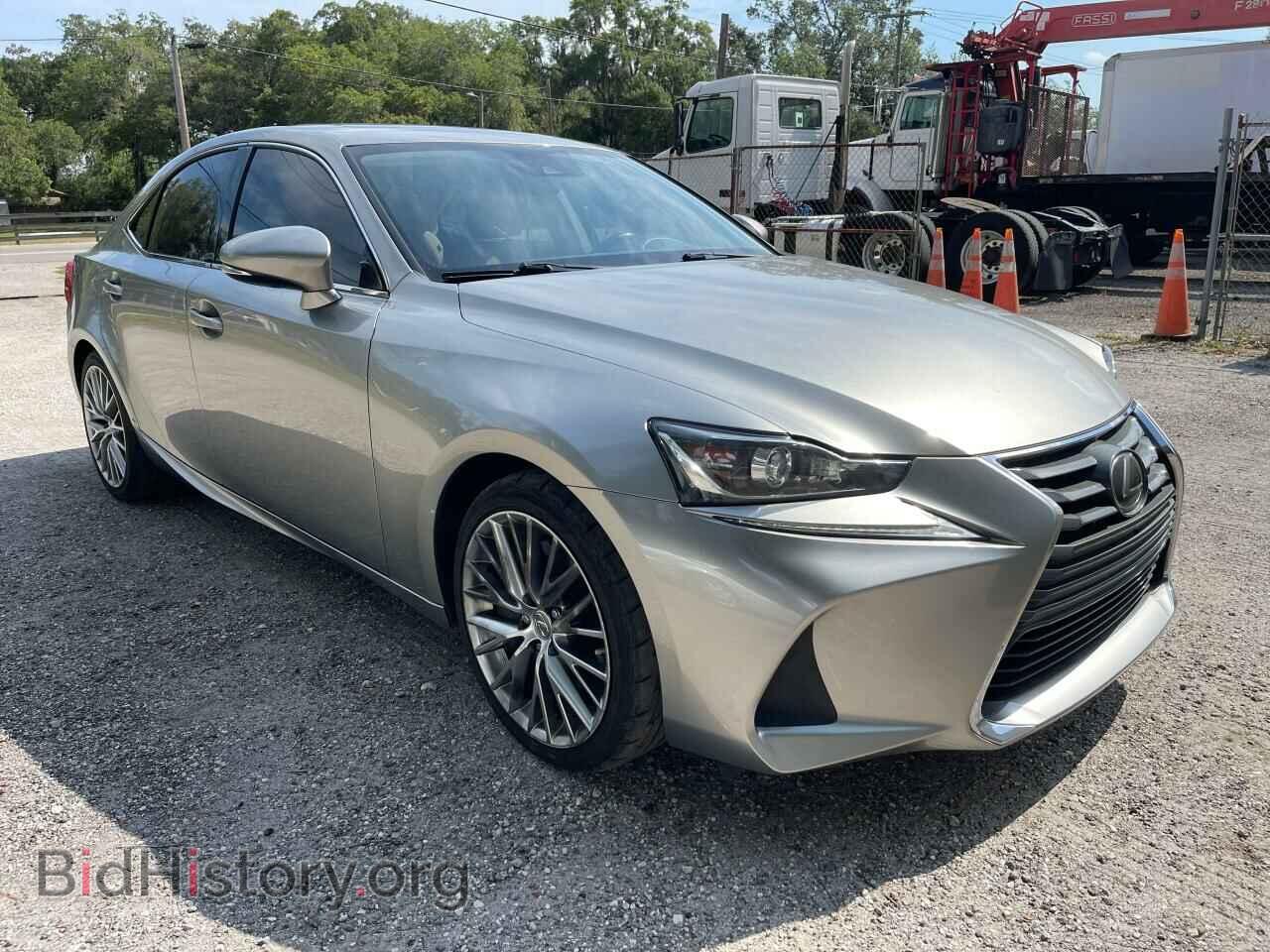 Фотография JTHBA1D29H5060024 - LEXUS IS 2017